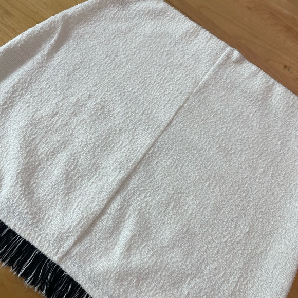 Zara Cream Knit Boucle Mini Skirt Size Small - Picture 8 of 9